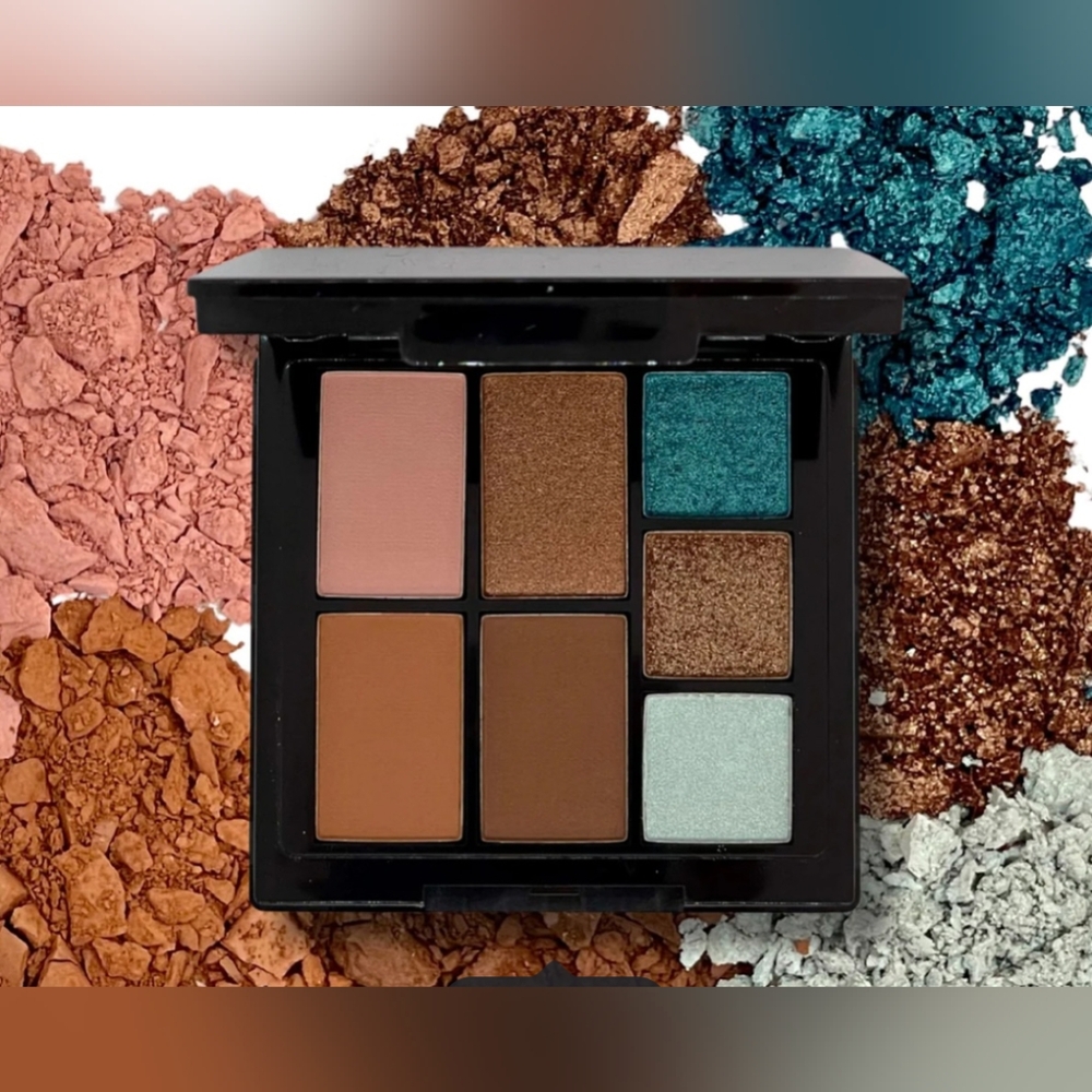 5/75$ REINA REBELDE Wet Dry Eye Color Palette